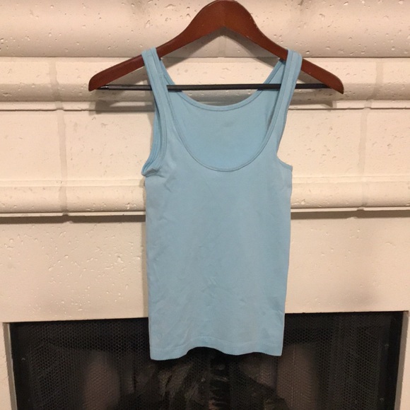 0321 Lululemon - Yoga Tank Top 😘😍 - Picture 5 of 10